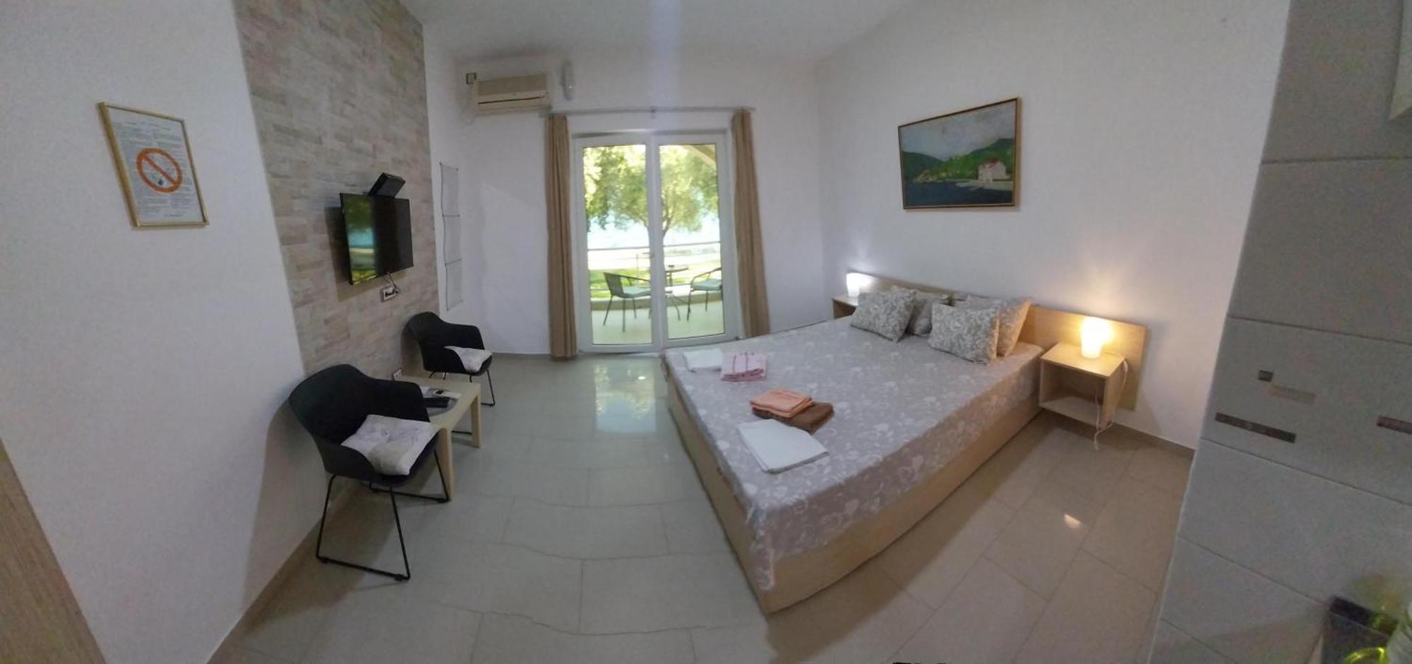 הרצג-נובי Apartments Villa Danilovic מראה חיצוני תמונה